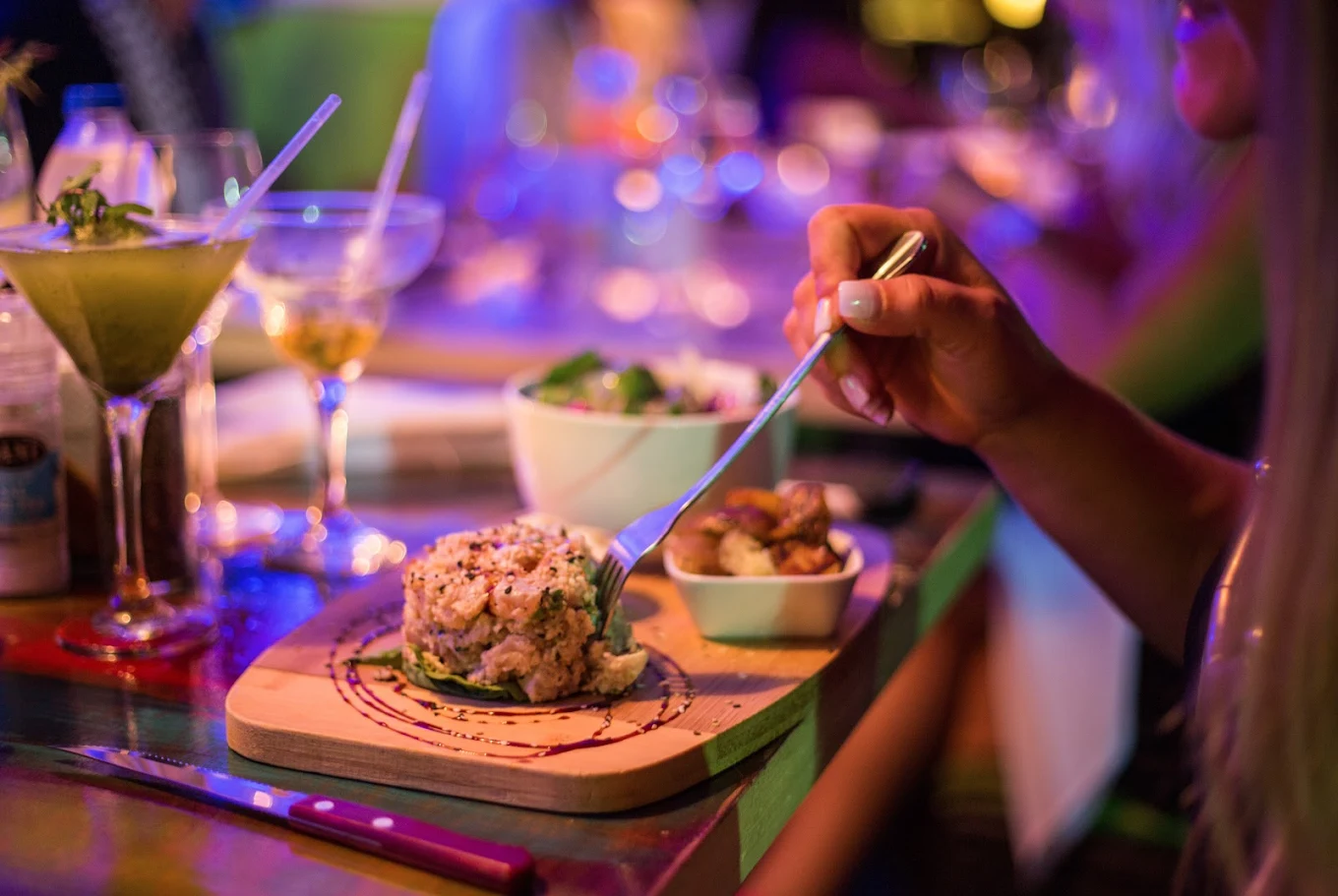 2020-10-20-68fea8c74d8cc