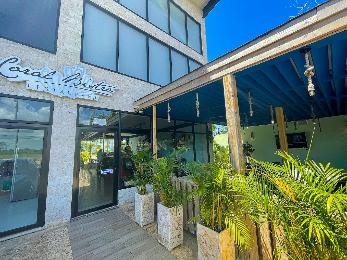 ee8f53cf-2e52-4d66-ad6c-3a8ceab36c76-68ffb44626a9f