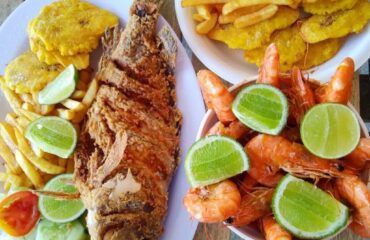 pescado-con-limon-boca-chica-1024×1024-1-69001e889f9eb